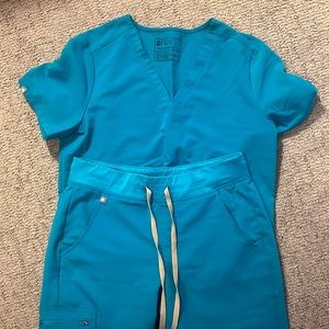FIGS Teal Scrub Set